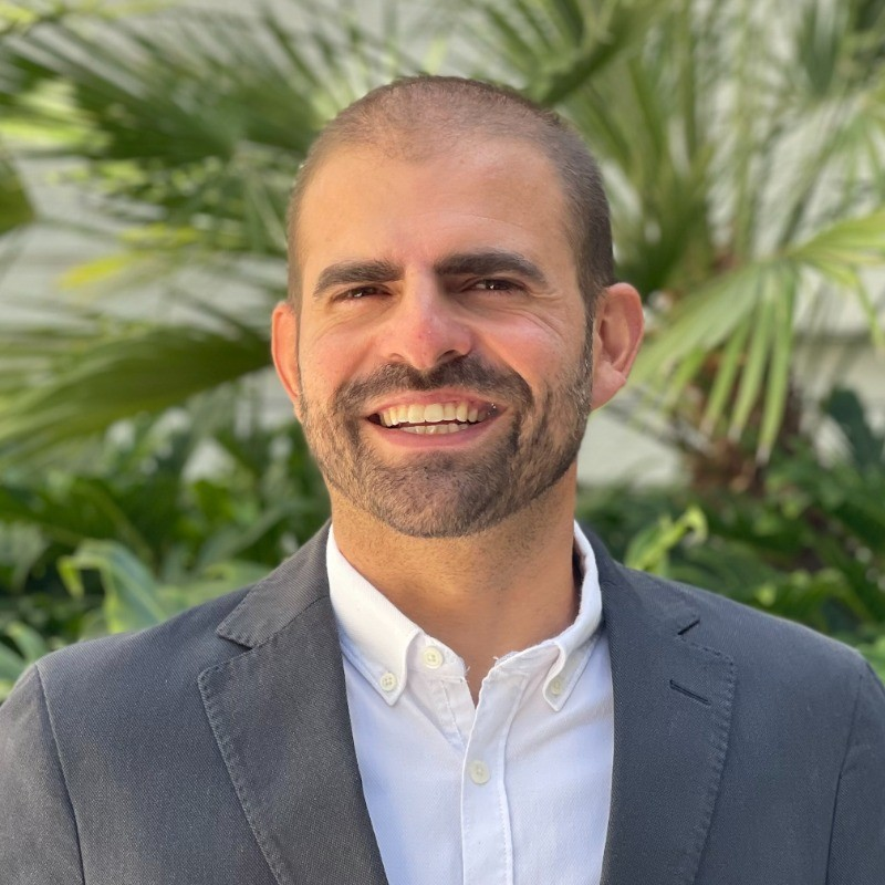 Henrique Gomes avatar image