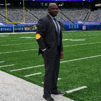 Phil Bogle avatar image