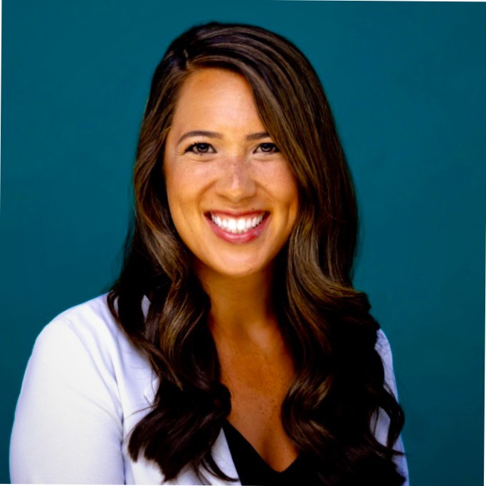 Jenn Toy avatar image