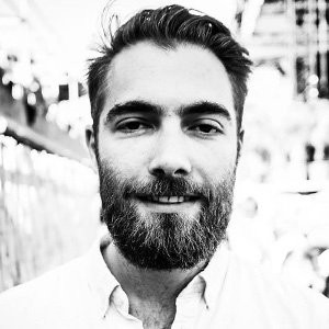 Kim Lewis avatar image