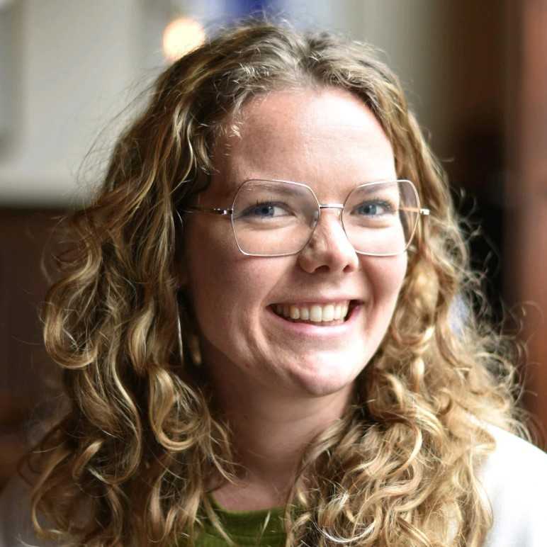 Nicole Mooij avatar image