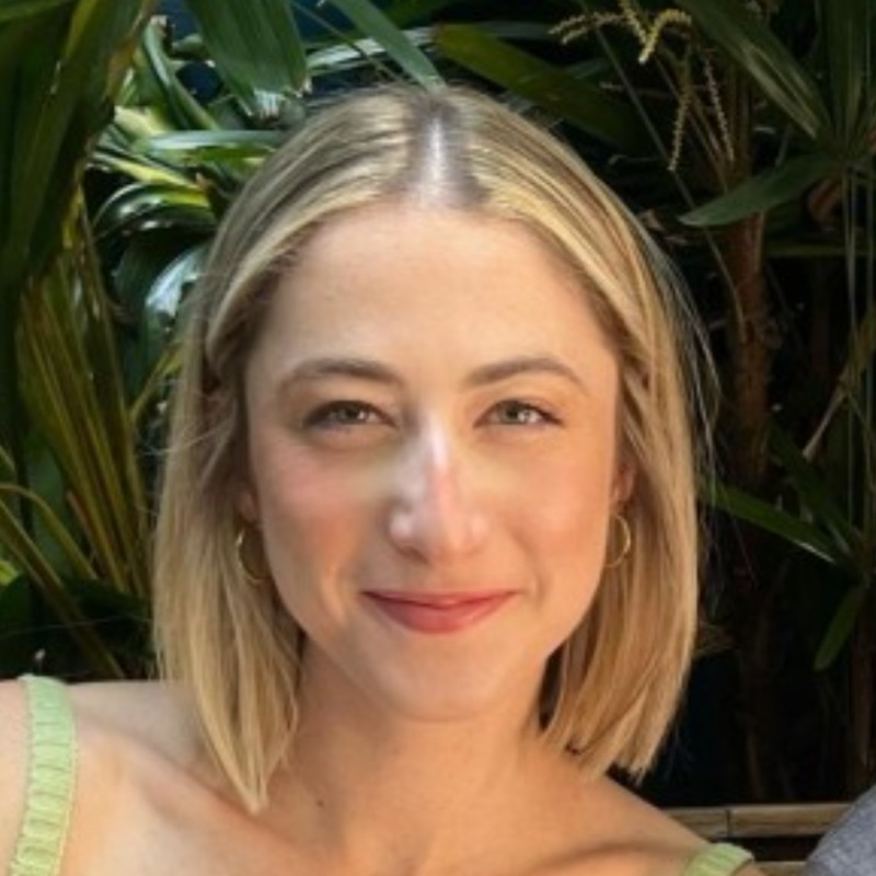 Francesca Saunders avatar image