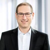 Andre Moreira avatar image