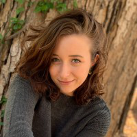 Elizabeth Mieczkowski avatar image