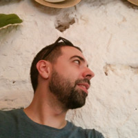 Eduardo León avatar image