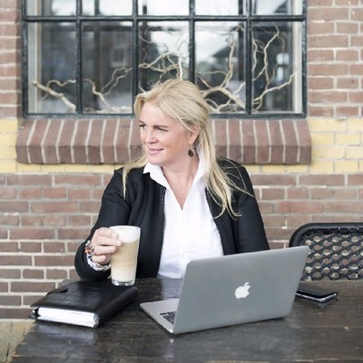 Jolanda van den Top avatar image