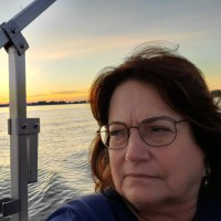 Lisa Azure avatar image