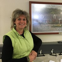 Linda Kosinski avatar image