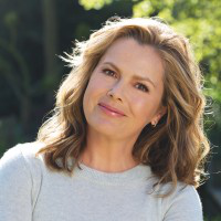 Liz Earle avatar image
