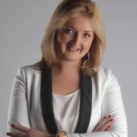 Alexandra Karacs avatar image