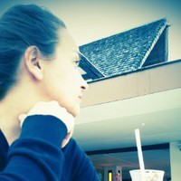 Stephanie Zoll avatar image