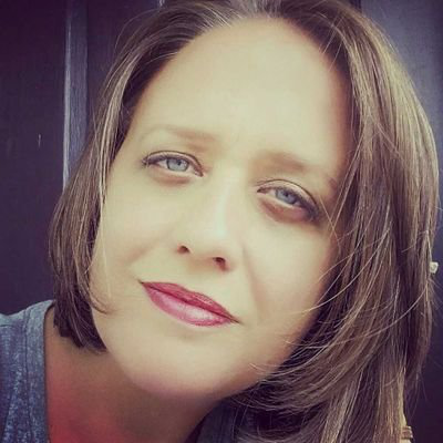 Elizabeth Andersen avatar image