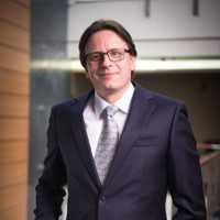 Łukasz Wrona avatar image