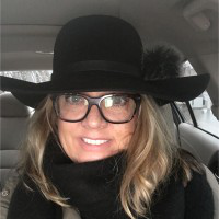 Julie Edwards avatar image