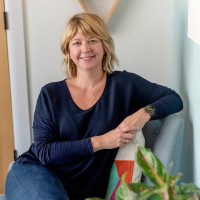 Deidra Roberts avatar image