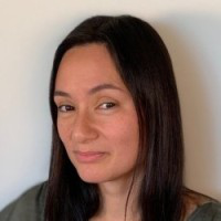 Mina Hochberg avatar image