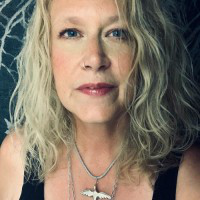 Deanna Stull avatar image