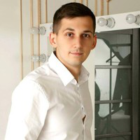 Yevhenii Tkachenko avatar image