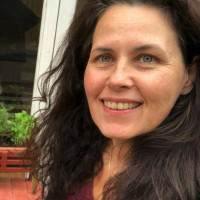 Felicia Cutas avatar image