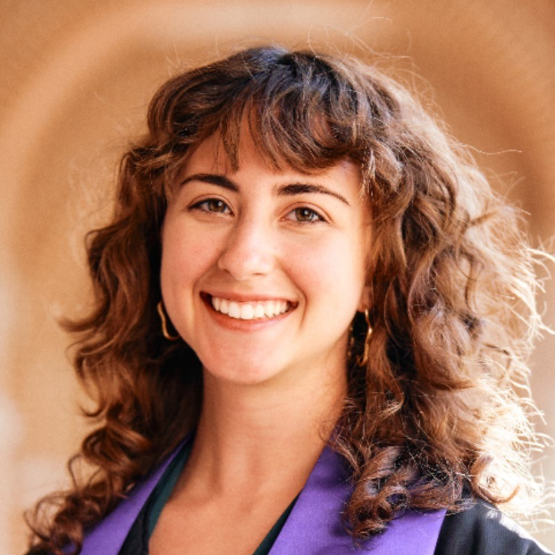 Elena Margolin avatar image