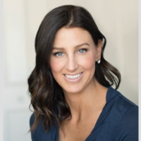 Maya Bach avatar image