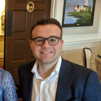 Volodymyr Onyshchak avatar image