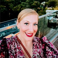 Holly Pearce avatar image