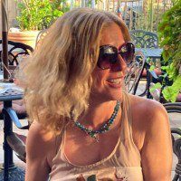 Julia Gibson avatar image