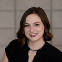 Liz Nichols avatar image