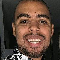 William Plantillas avatar image