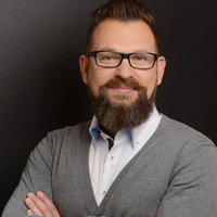 Florian Veith avatar image