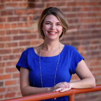 Juli Cooney avatar image