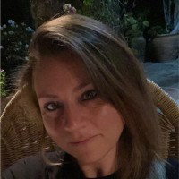 Ana Hentze avatar image