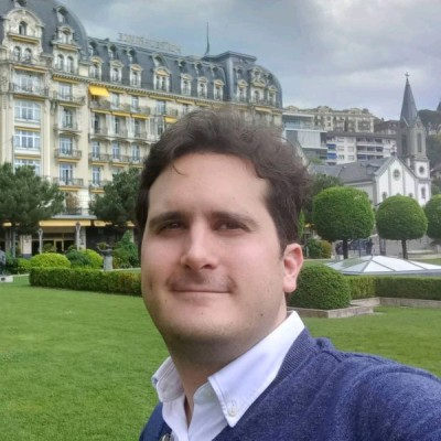Rafael Tuachi avatar image