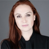 Claudia Luna avatar image