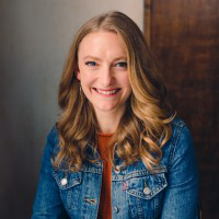 Ellie Schneider avatar image