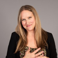 Lindsay Tyler avatar image