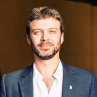 Alex de la Mare avatar image