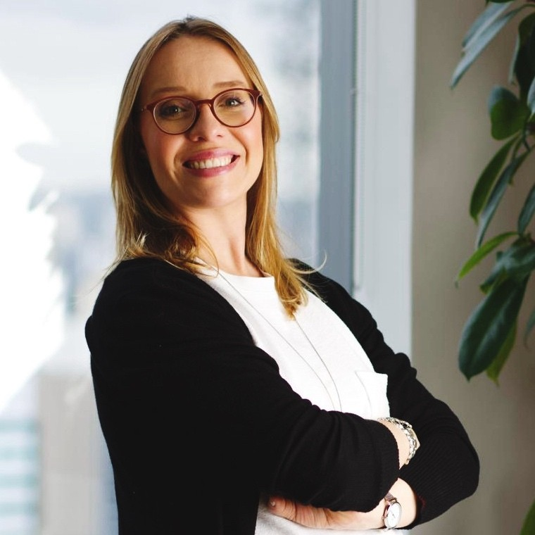 Danielle Martins avatar image