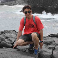 Holly Zheng avatar image