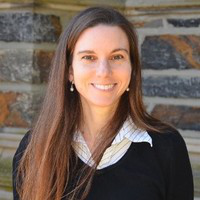 Laura Lipps avatar image