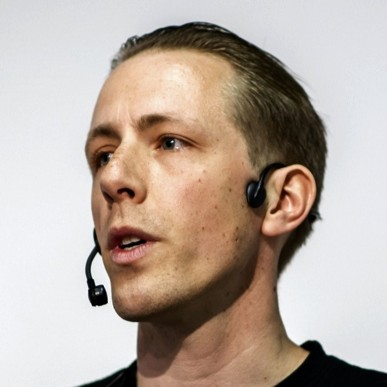 Hanno Embregts 🎤 🎸 avatar image