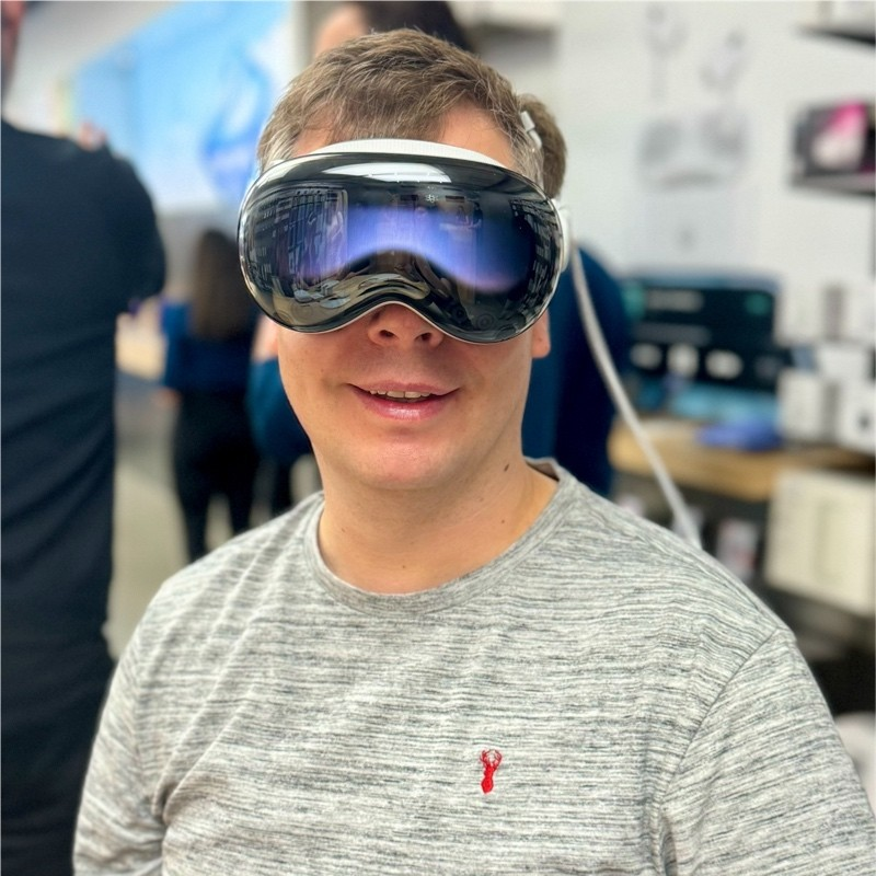 Simon Howes avatar image