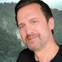 Julian Loren avatar image
