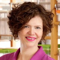 Rhea Roberts avatar image