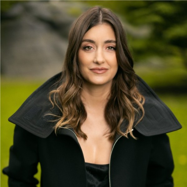 Haley Lankau avatar image