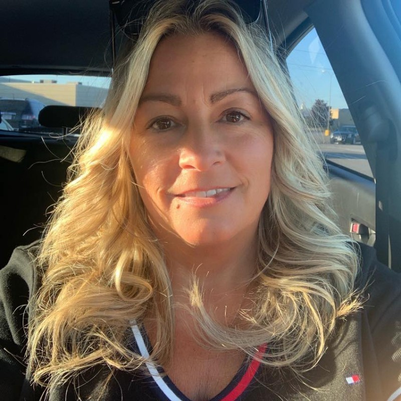 Tracy Dechaine avatar image