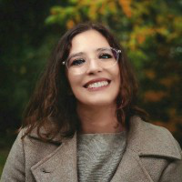 Beatriz Sousa avatar image