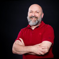 Dominique Pineau avatar image