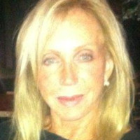 Loraine Rahm avatar image